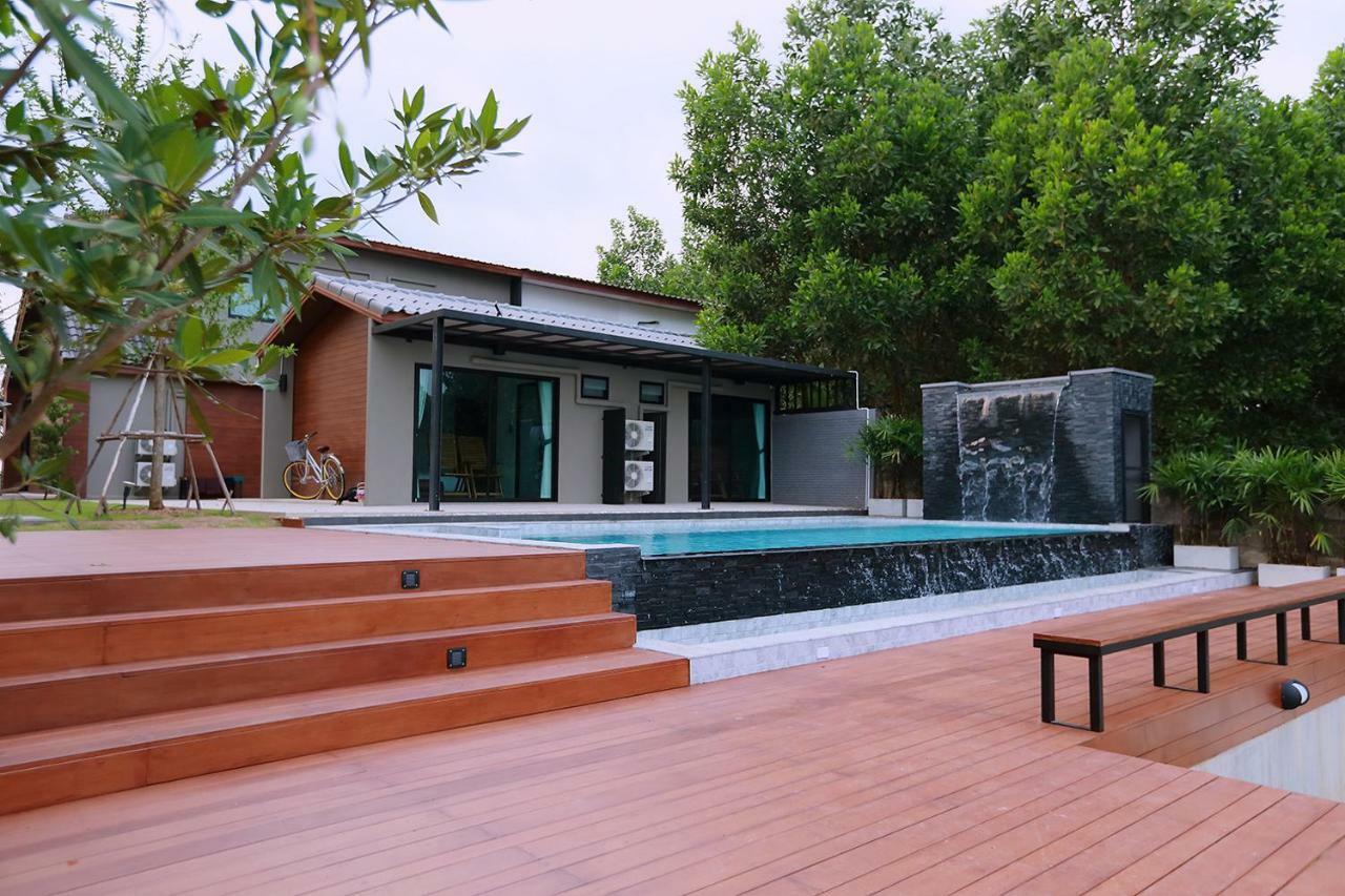 Canvas Family Home Трат Экстерьер фото